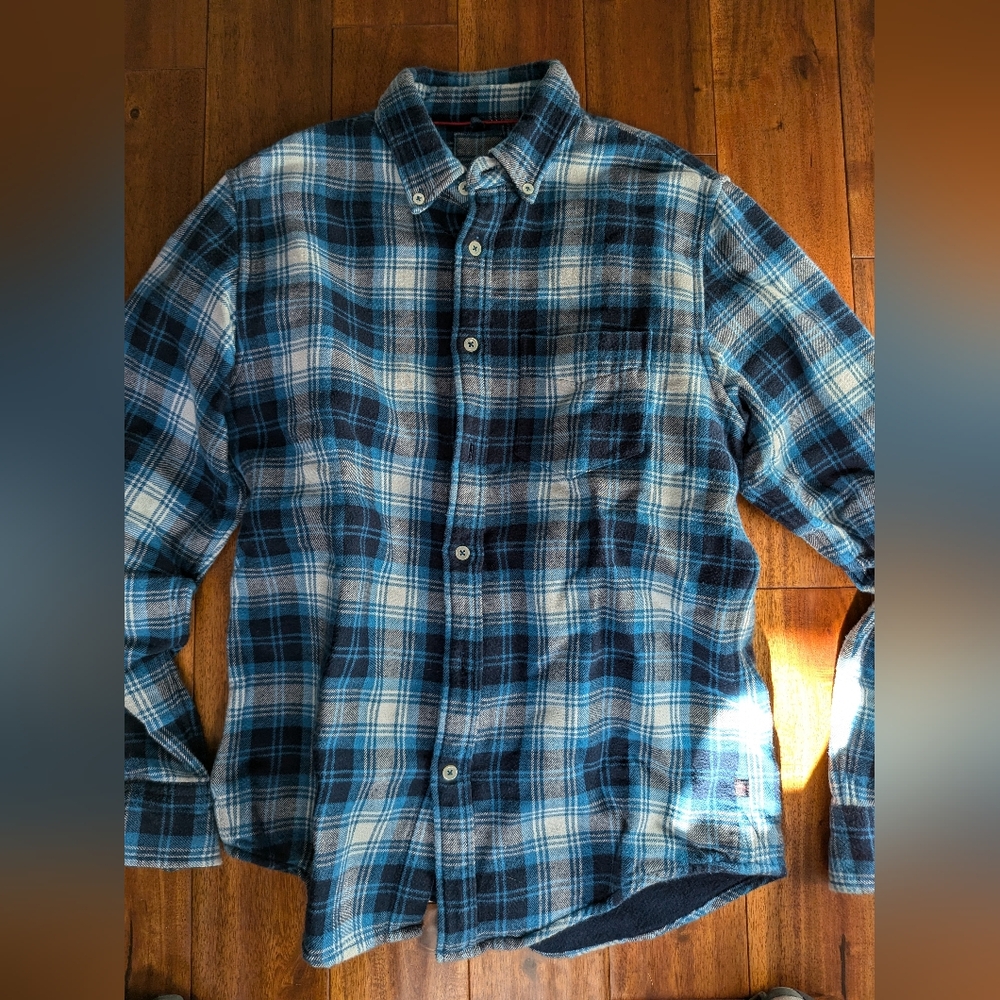 Relwen Blanket Double Flannel Blue Medium (missing tag, Relwen tag still there)